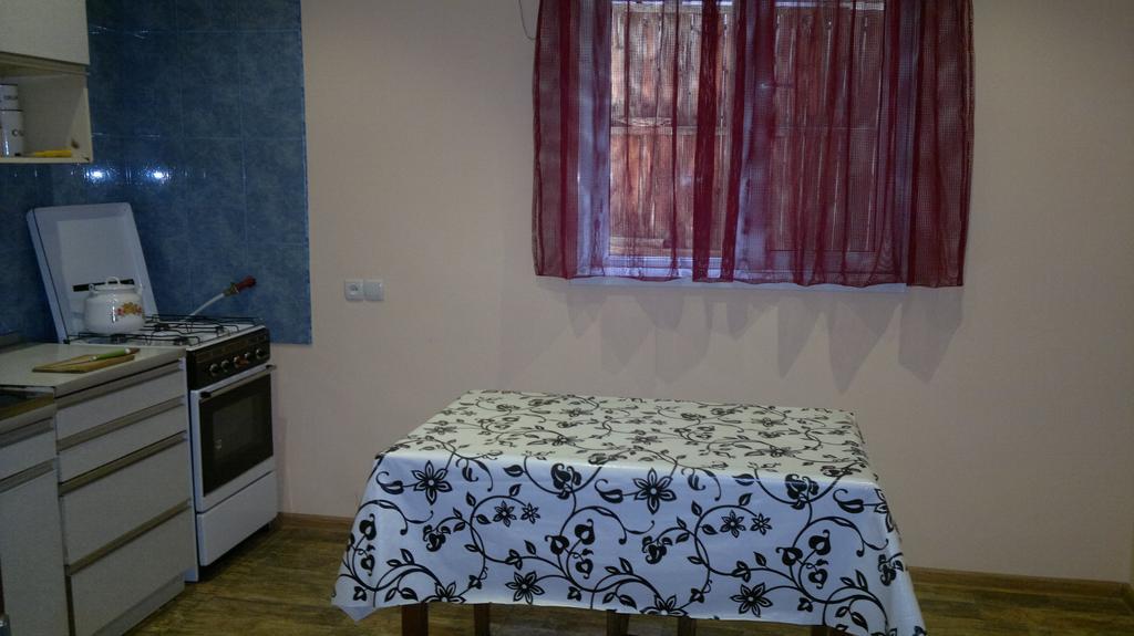 Guest House Besarioni Borjomi Δωμάτιο φωτογραφία